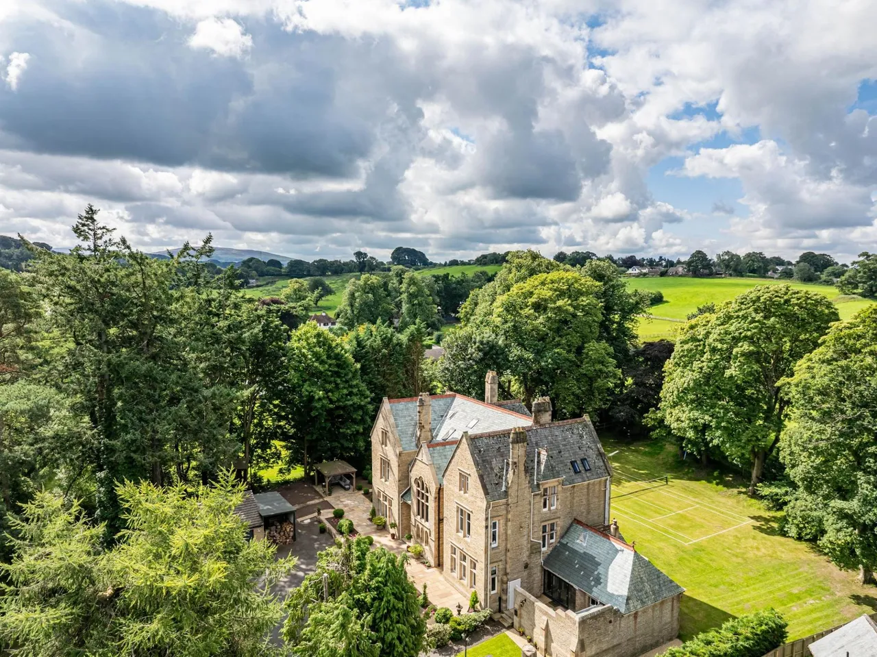 8 bed house for sale, The Grange, Craw Hall, CA8