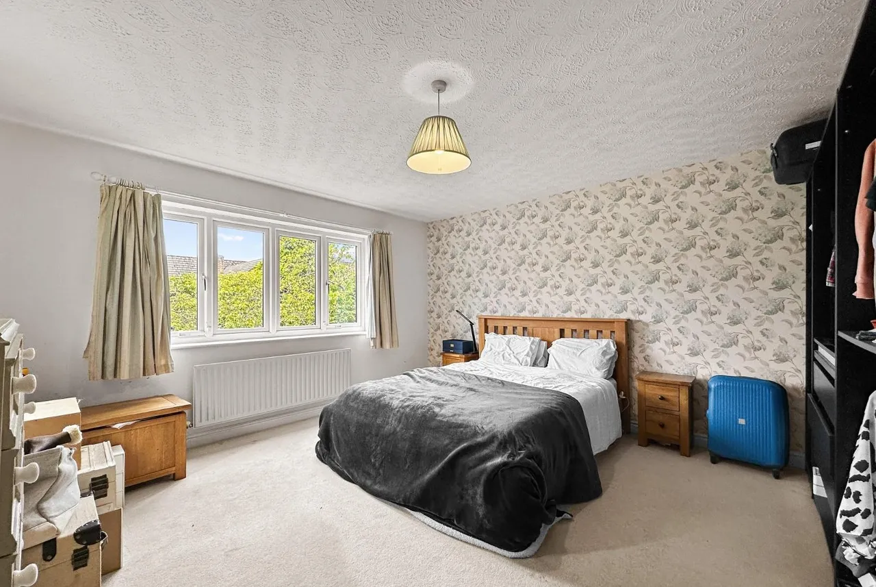 Bishops Close, Bowdon, Cheshire WA14 3NB, photo 10