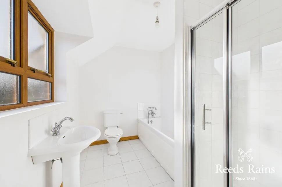 Meadowbank, Carrickfergus, County Antrim, BT38, photo 11