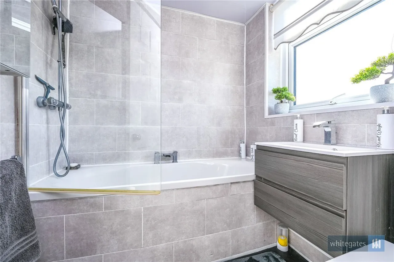 Pilch Lane, Liverpool, L14, photo 15