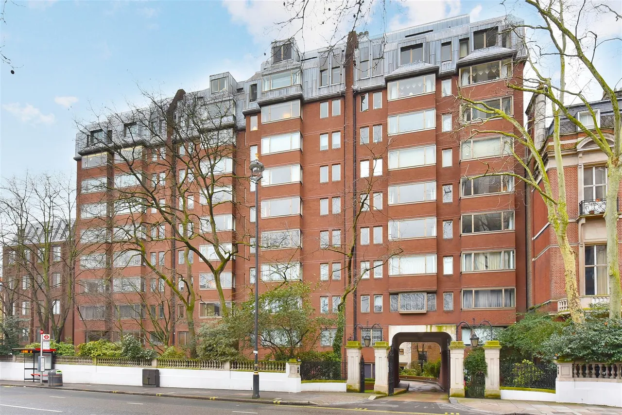 Knightsbridge Apartment With Views Southlodge, SW7, photo 4