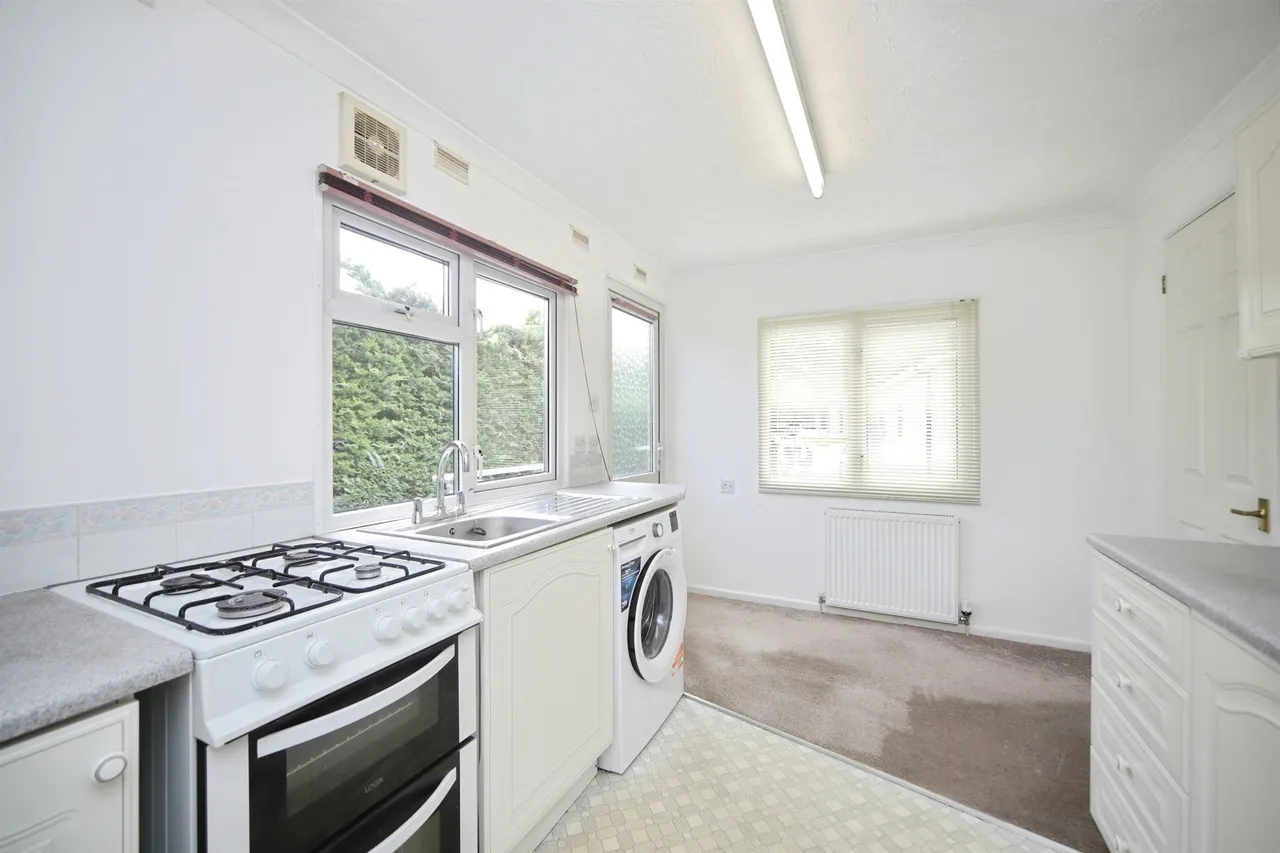 Taunton Vale Park, Bathpool, TA2, photo 4