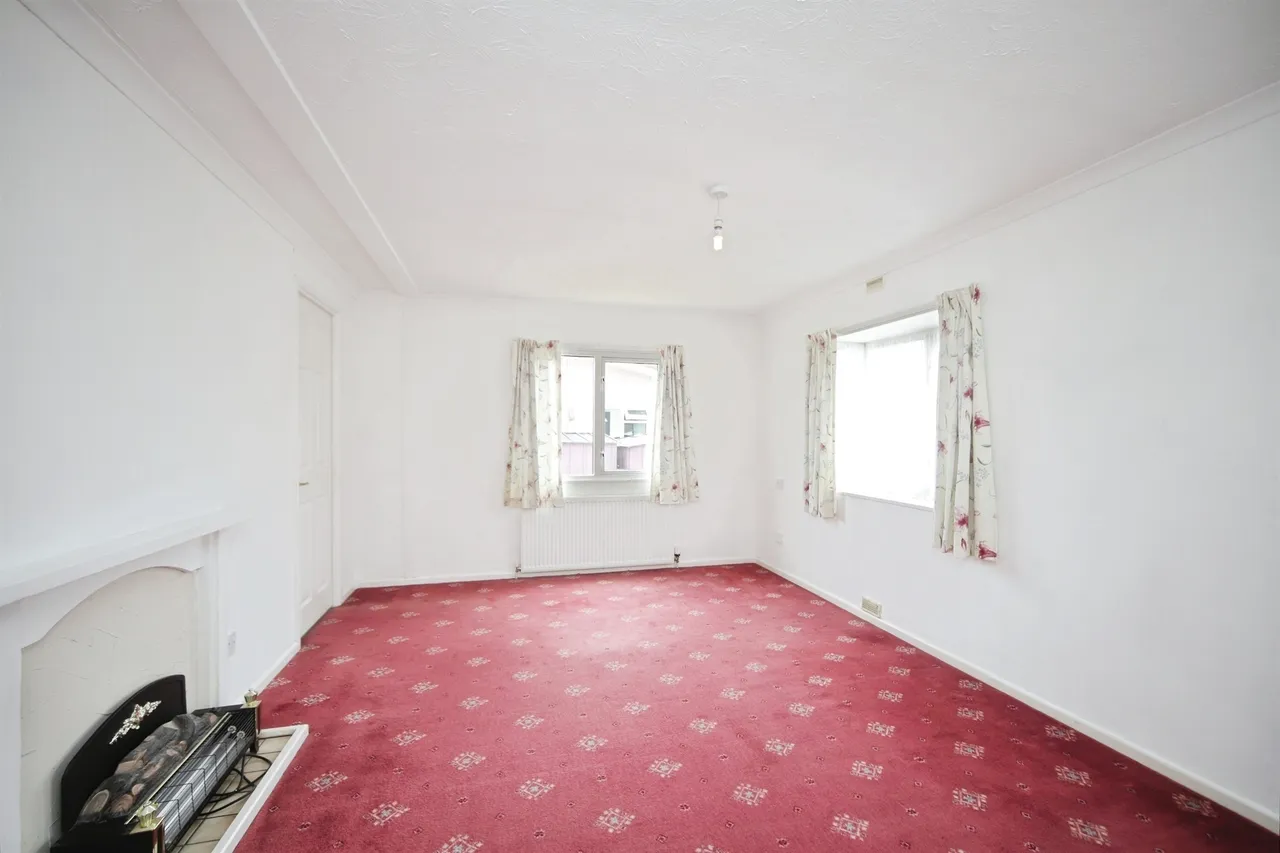 Taunton Vale Park, Bathpool, TA2, photo 10