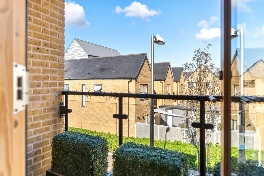 House Under Offer with 3 bedrooms in Newhall, Harlow, CM17, photo 14