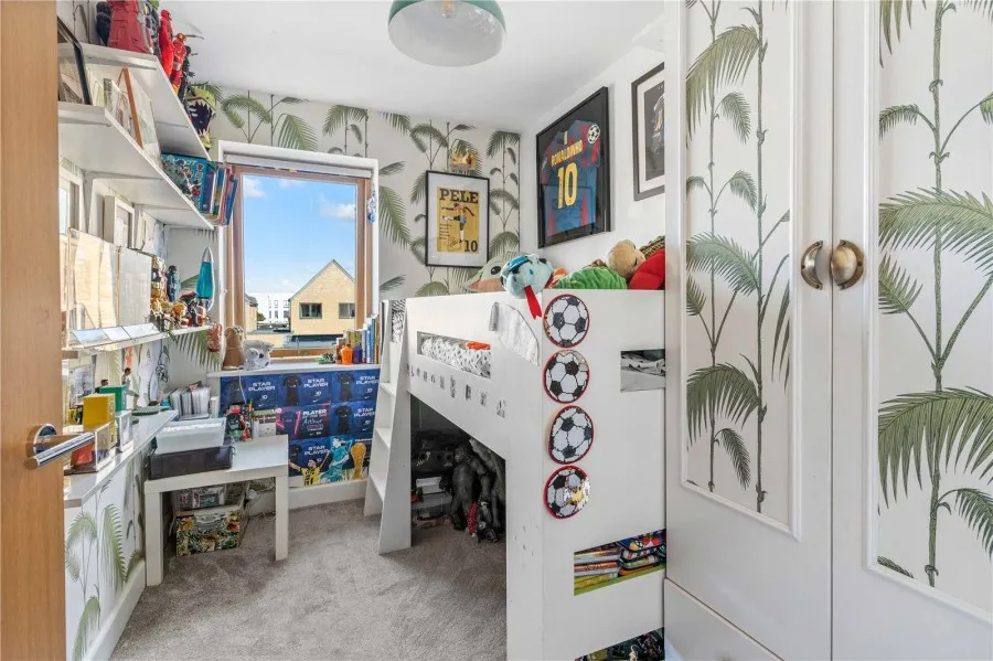 House Under Offer with 3 bedrooms in Newhall, Harlow, CM17, photo 16