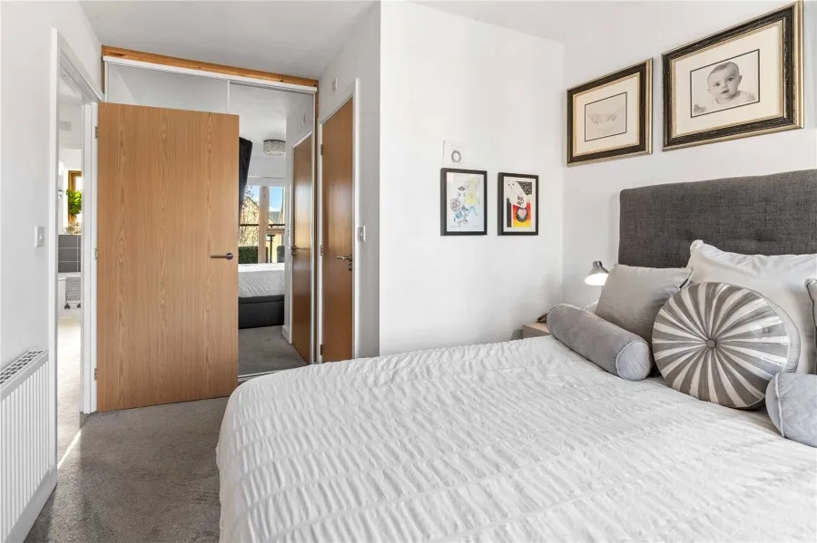 House Under Offer with 3 bedrooms in Newhall, Harlow, CM17, photo 12