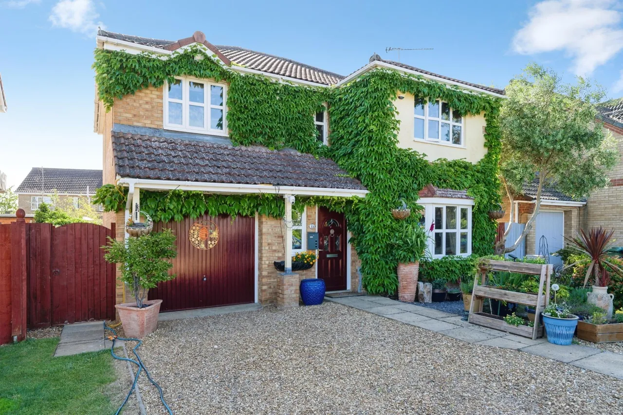 4 bed house for sale, Farriers Gate, Chatteris, PE16