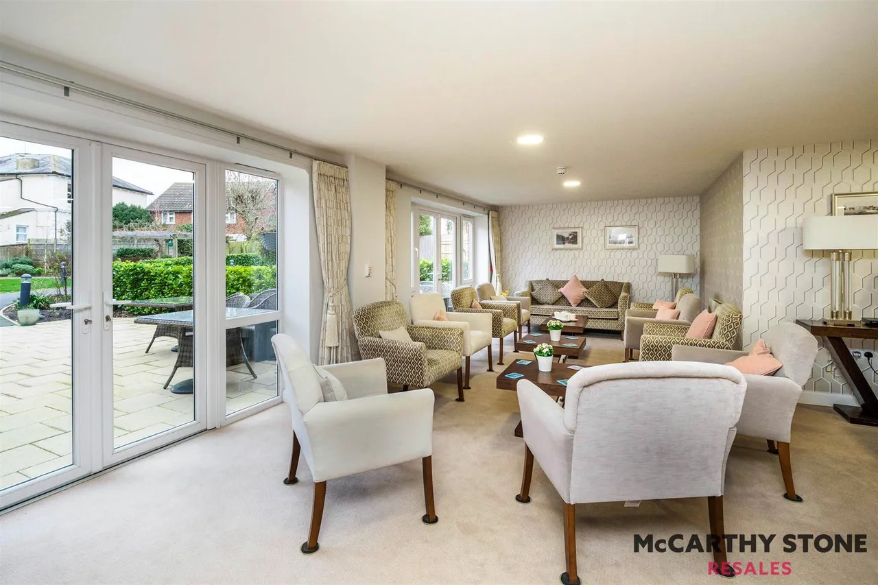 Pinewood Gardens, Tunbridge Wells, TN4, photo 17