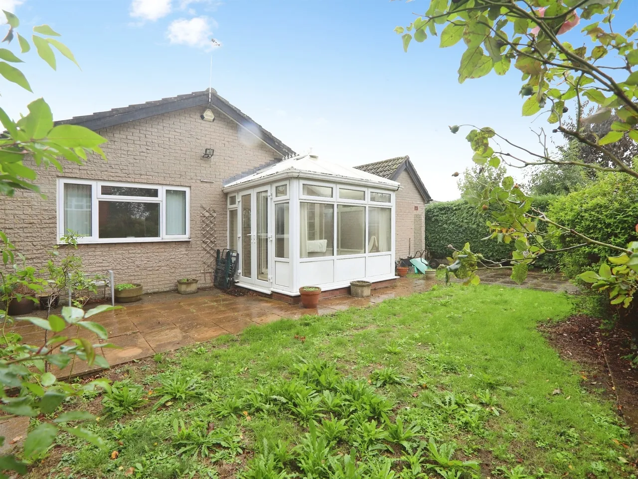 2 bed house for sale, Despenser Road, Sully, CF64