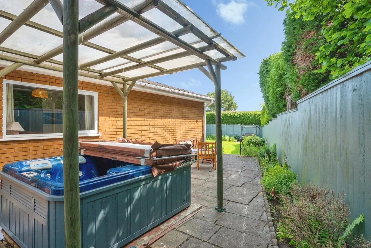 Highgate Close, Kidderminster, DY11, photo 16