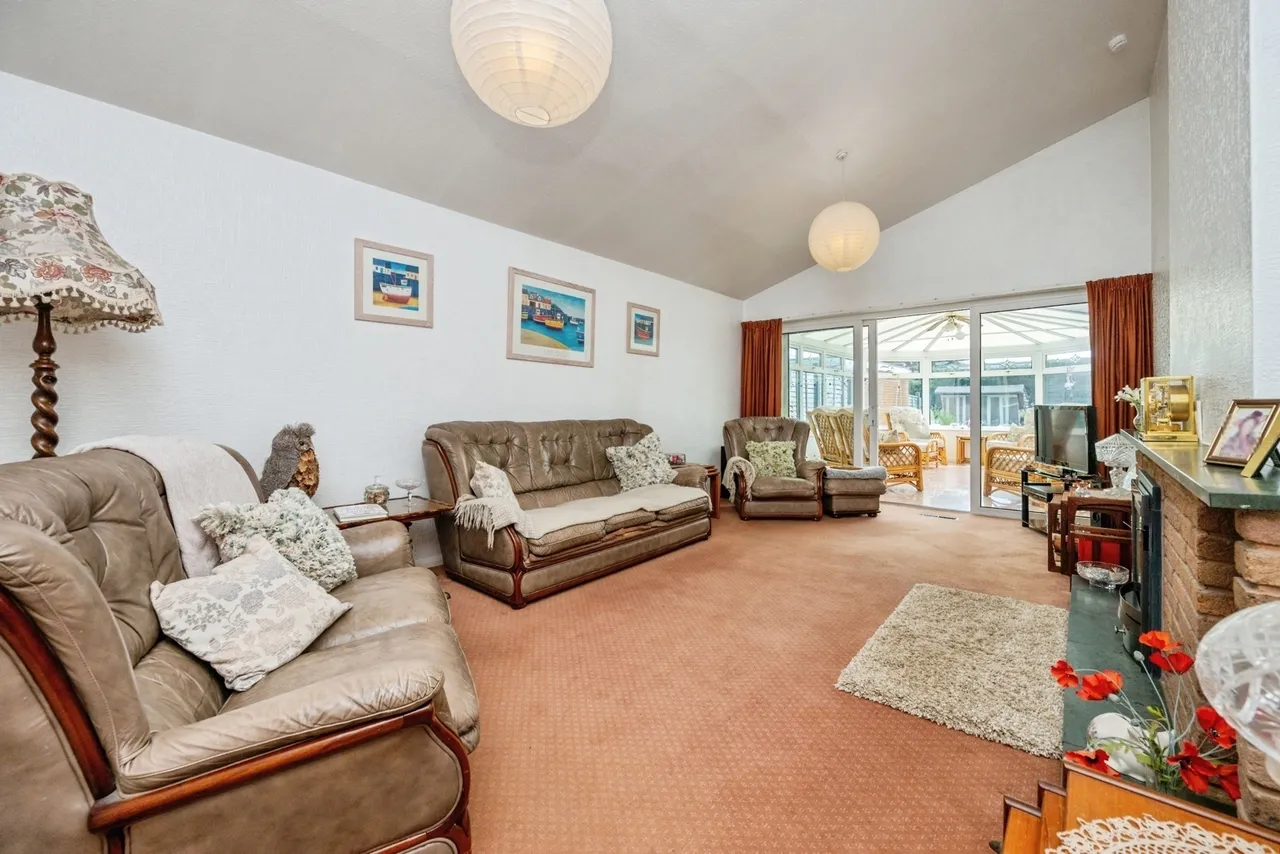Highgate Close, Kidderminster, DY11, photo 7
