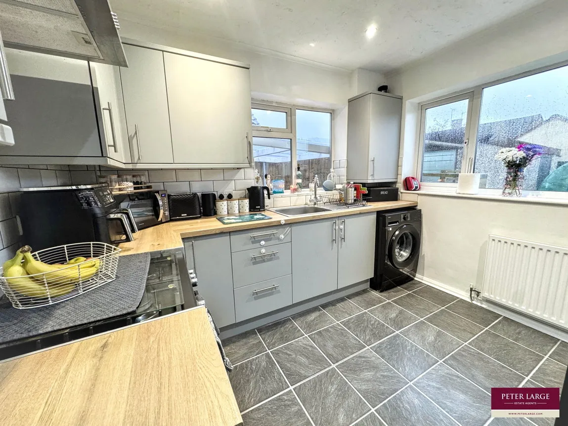 The Broadway, Abergele, LL22, photo 7