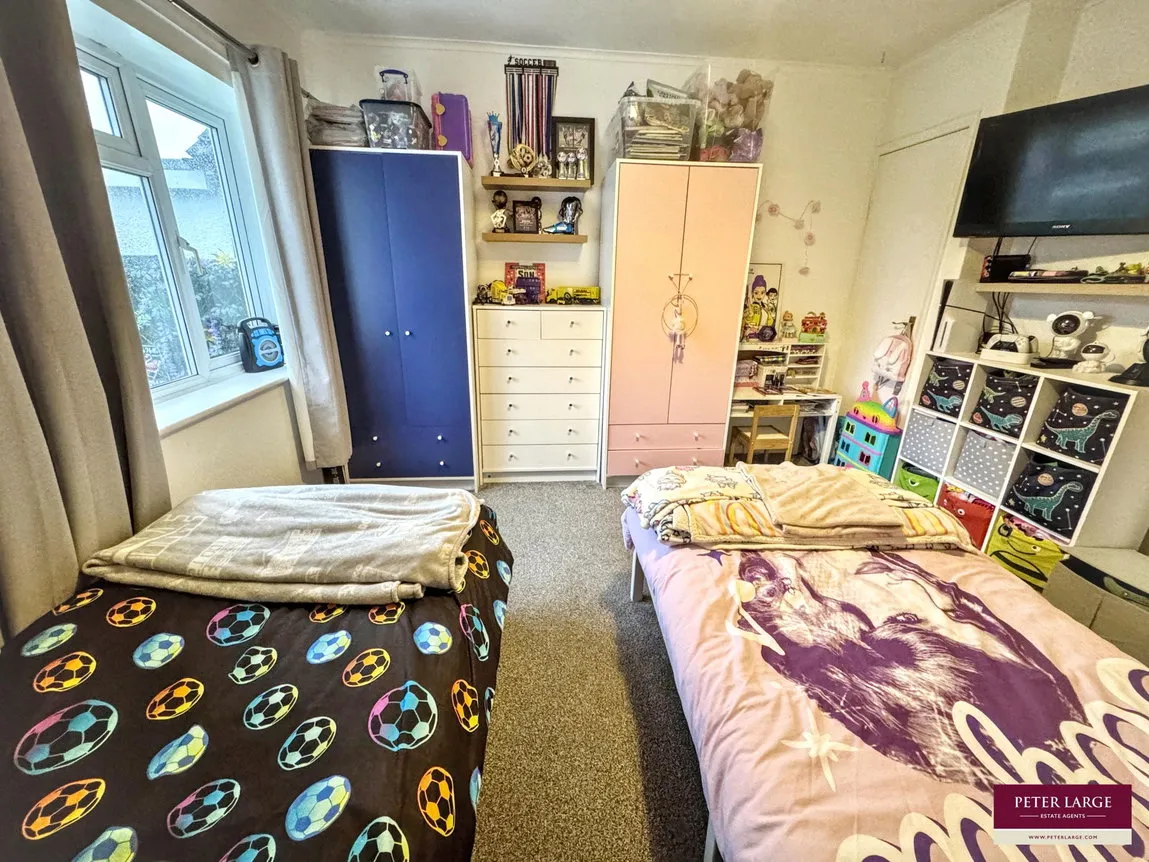 The Broadway, Abergele, LL22, photo 8