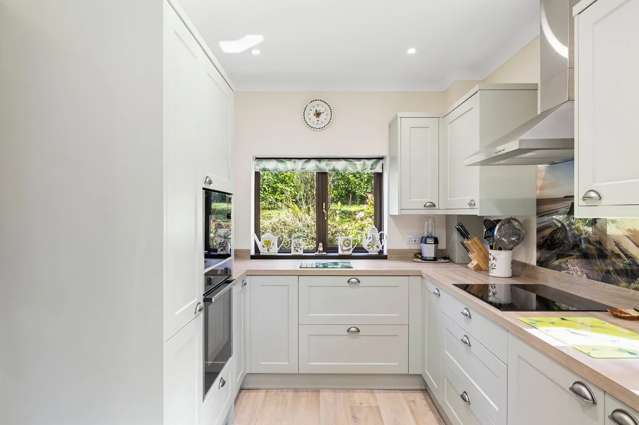 Nant Arian, Alltwen, Pontardawe, SA8 3AY, photo 5