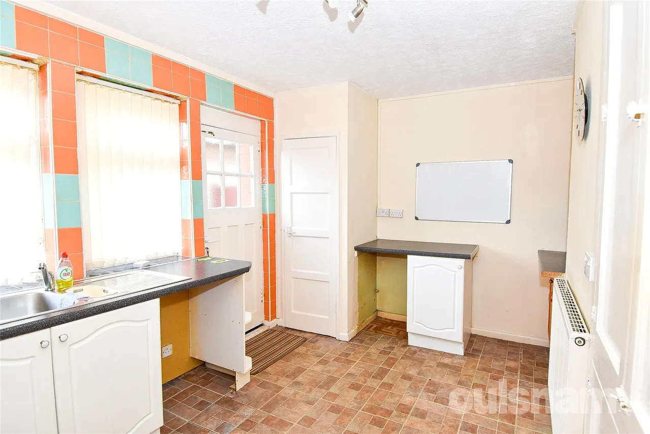 Dawberry Fields Road, Kings Heath, Birmingham, West Midlands, B14 6PH, photo 5