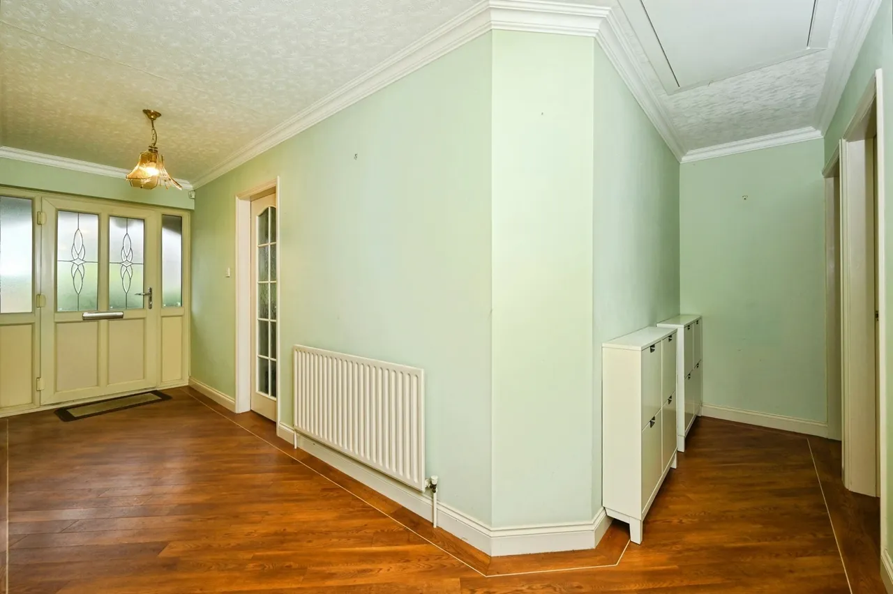 Hardstaff Close, Kirkby-in-Ashfield, NG17, photo 16