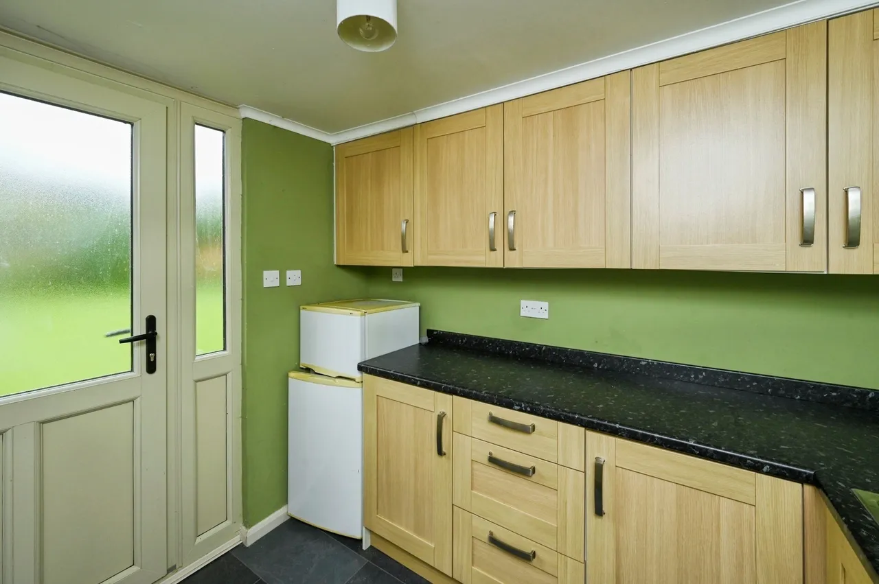 Hardstaff Close, Kirkby-in-Ashfield, NG17, photo 7