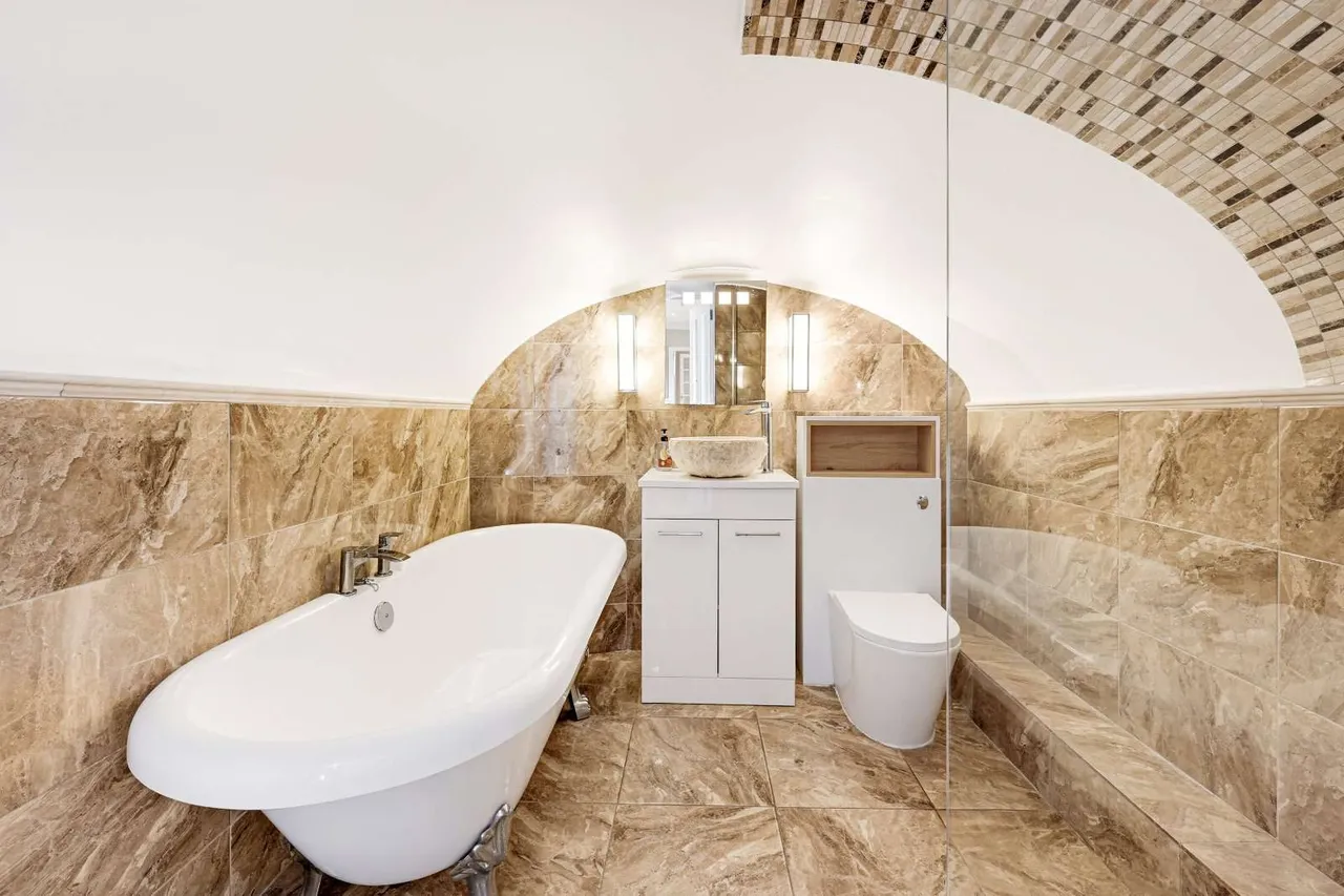 Alderney Street, Pimlico, SW1V, photo 9