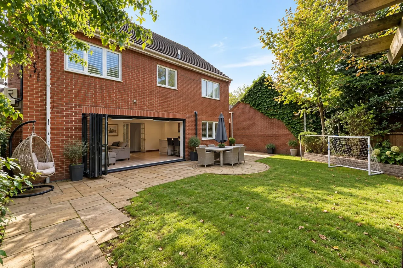 Hunts Field Close, Lymm, photo 20