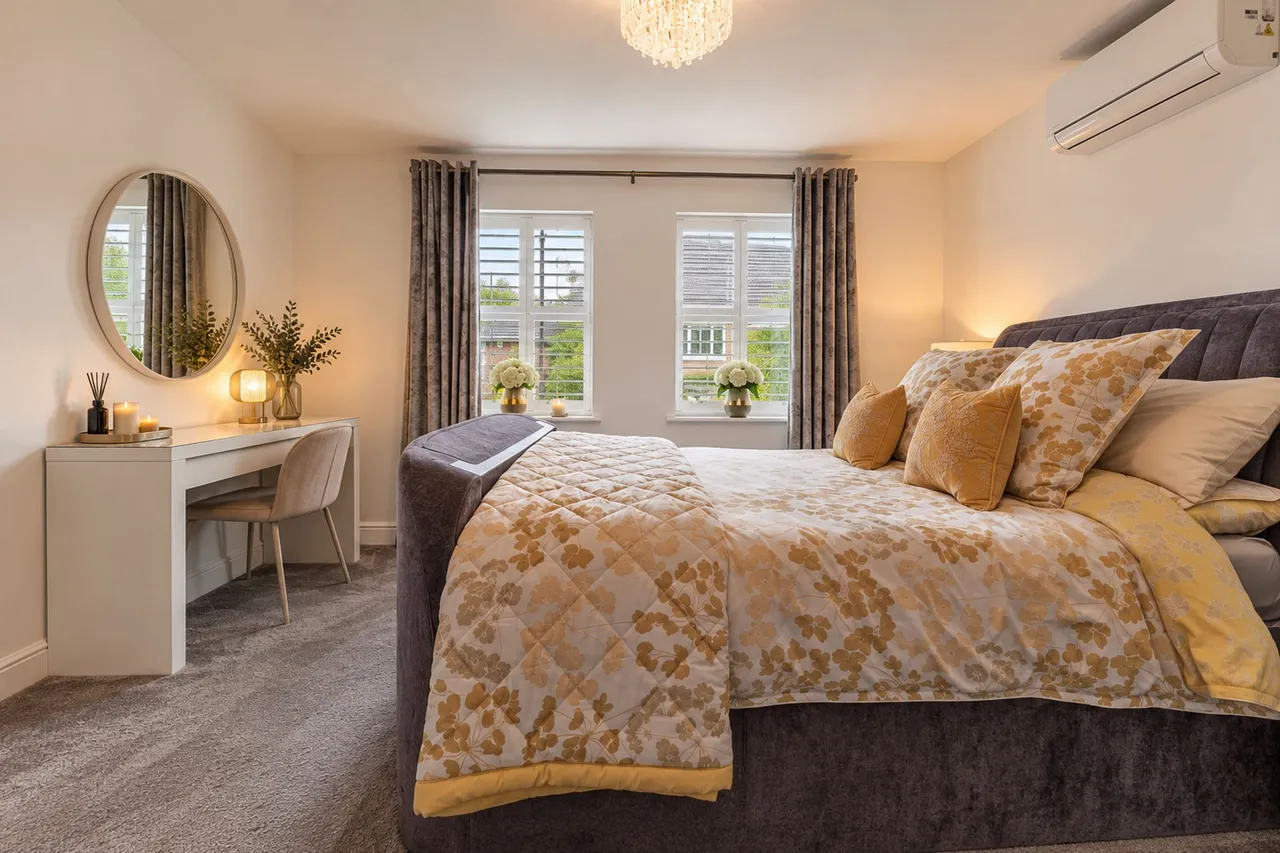 Hunts Field Close, Lymm, photo 15