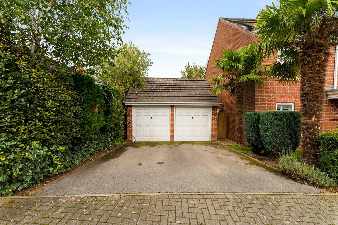 Hunts Field Close, Lymm, photo 21