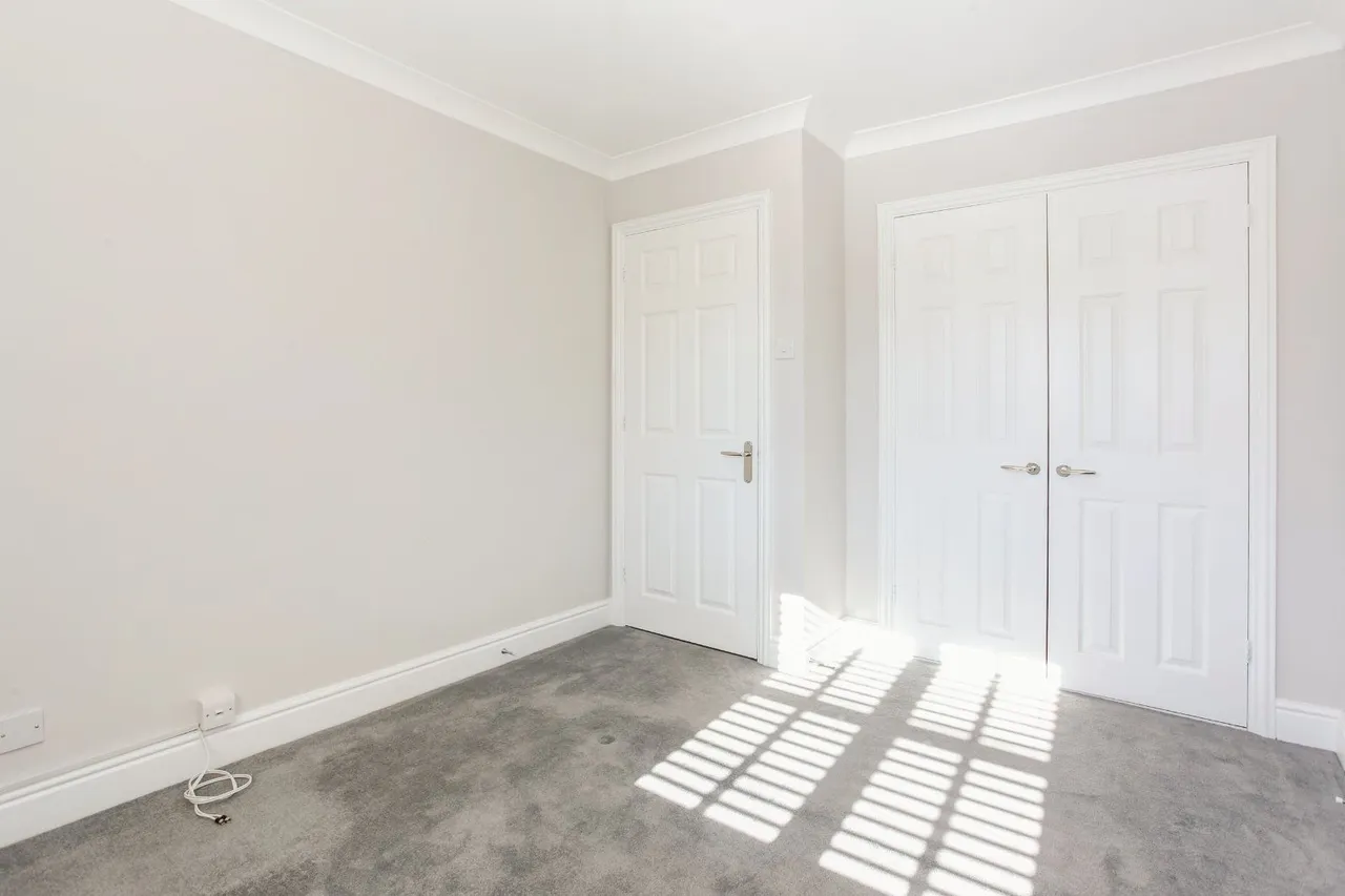 Guards Court, Sunningdale, Berkshire, SL5 0ES, photo 8