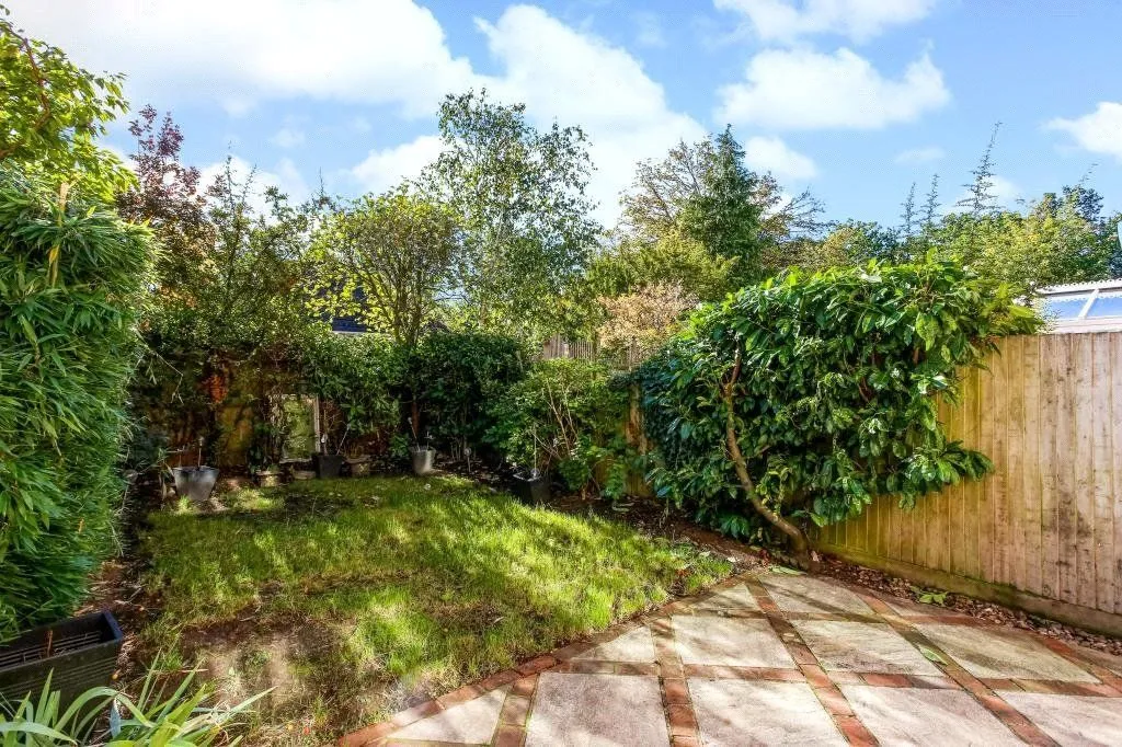 Guards Court, Sunningdale, Berkshire, SL5 0ES, photo 11