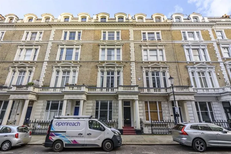 Clanricarde Gardens, London W2 4JL, photo 2
