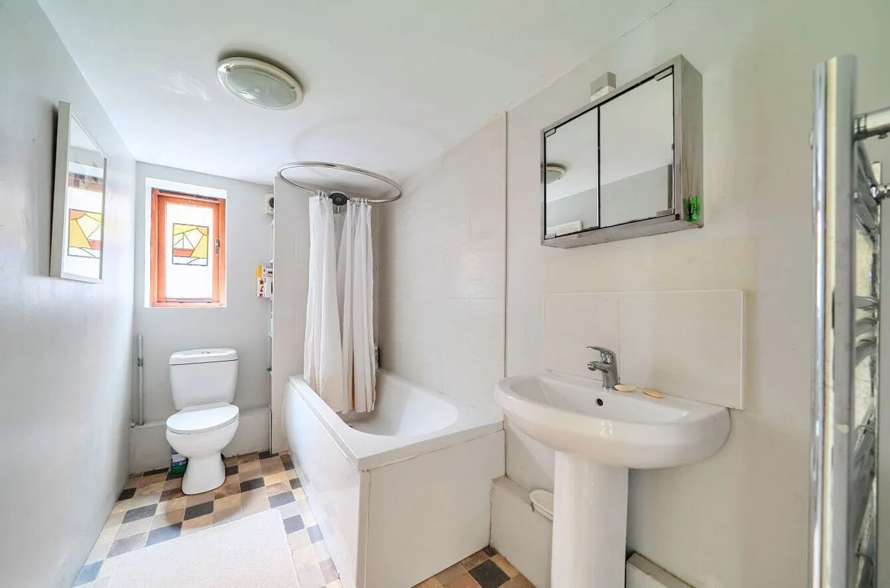 Hill Head Close, Glastonbury, BA6, photo 14