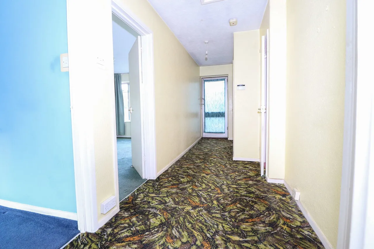Blenheim Grove, Offord D'Arcy, PE19, photo 4
