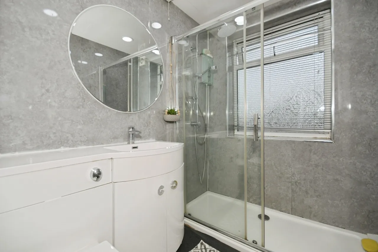 Hereward Road, SHEFFIELD, South Yorkshire, S5, photo 24