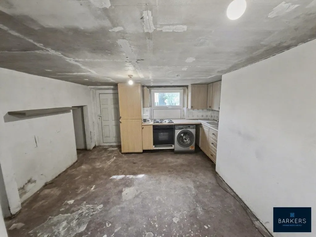 Maxwell Avenue, Batley WF17 7LJ, photo 5