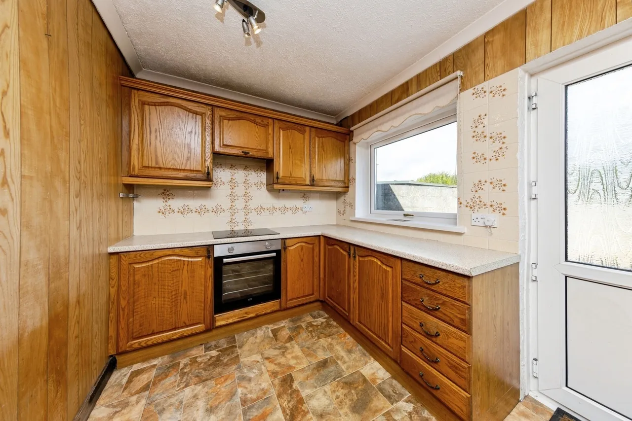 Sussex Road, Burry Port, SA16, photo 2