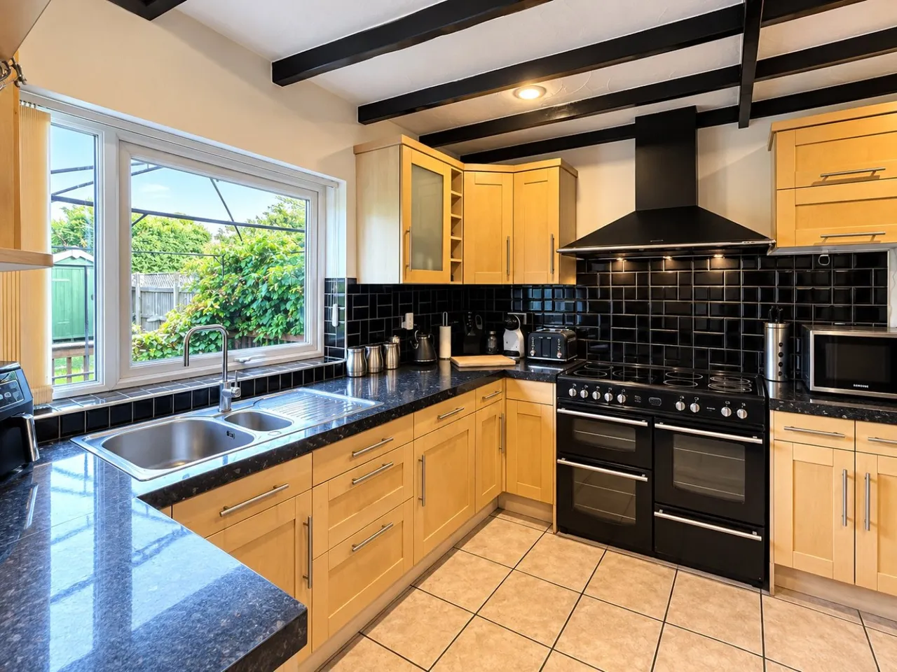 Bowness Close, Dronfield Woodhouse, S18, photo 2