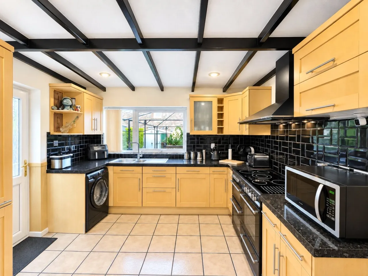 Bowness Close, Dronfield Woodhouse, S18, photo 5