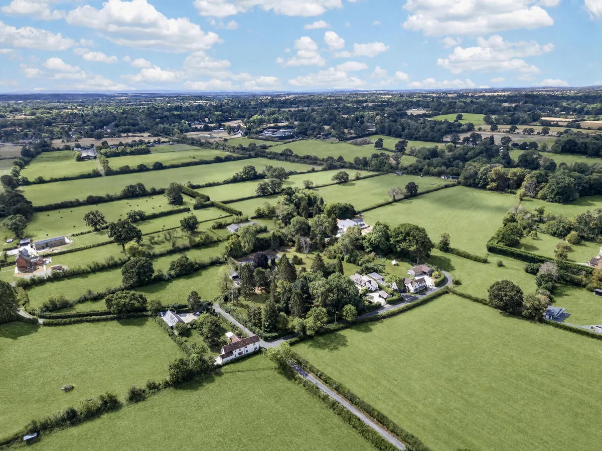 Valley Lane, Lapworth, B94, photo 37