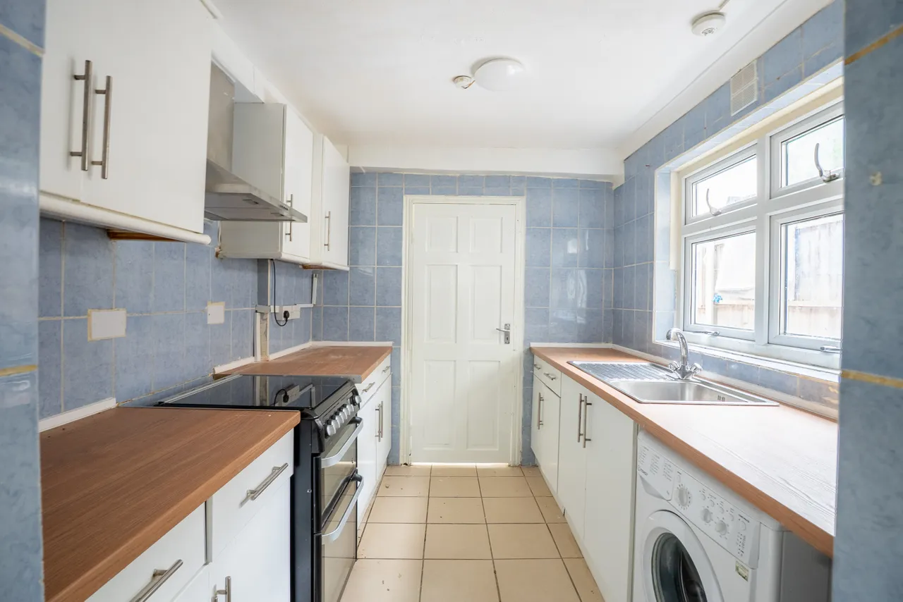 Manor Park, London, E12 6JT, photo 6