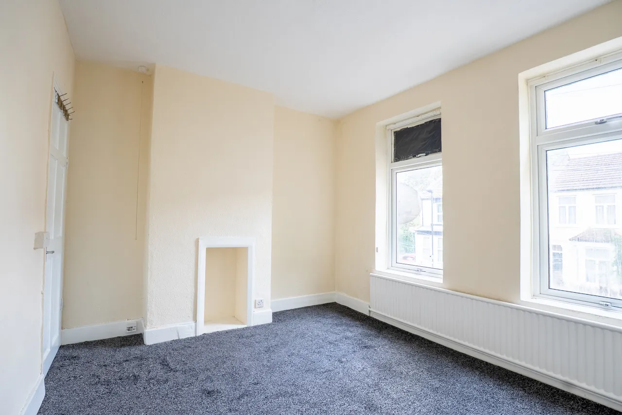 Manor Park, London, E12 6JT, photo 11