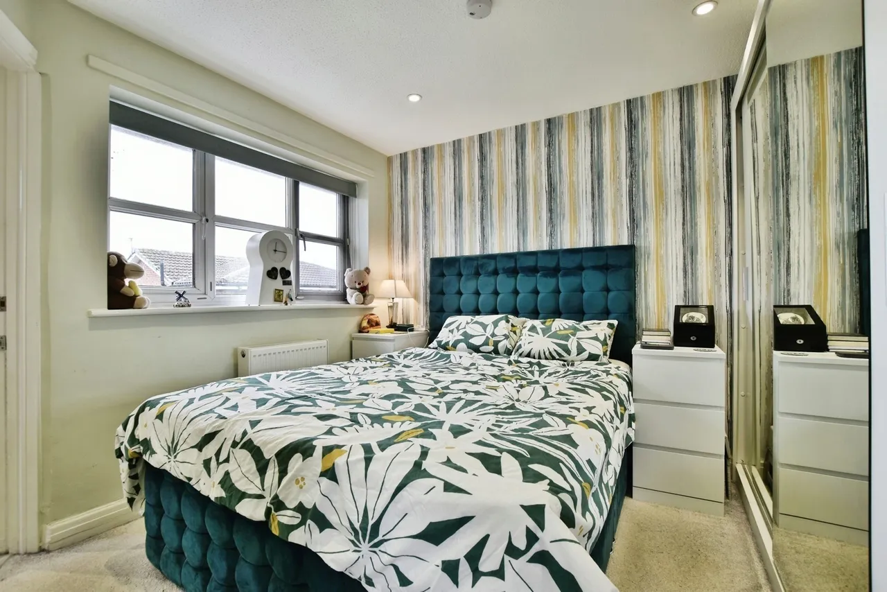 Medway Crescent, Altrincham, WA14, photo 7