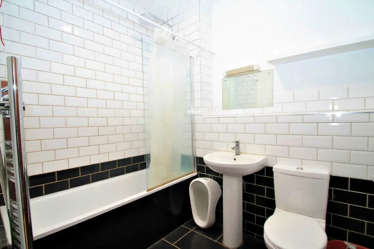 Byron Road, Wealdstone, HA3, photo 6