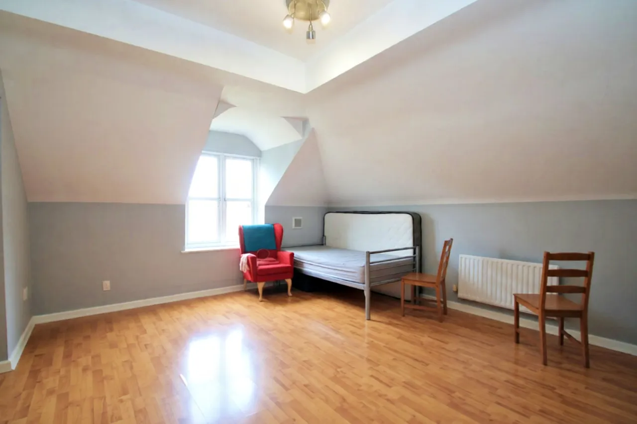 Byron Road, Wealdstone, HA3, photo 3