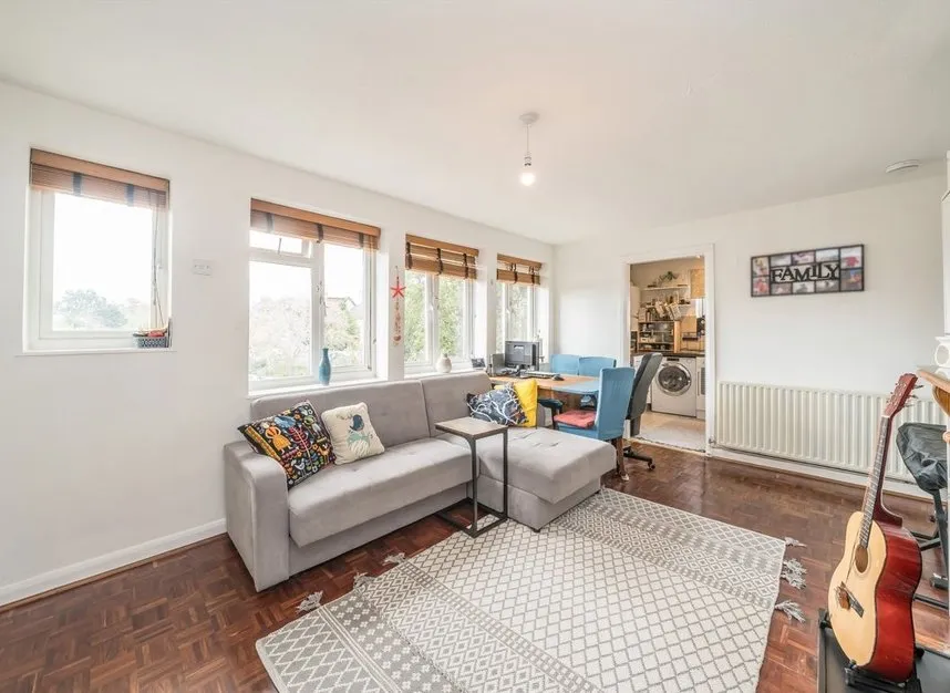 Nelson Road, Twickenham, TW2, photo 2