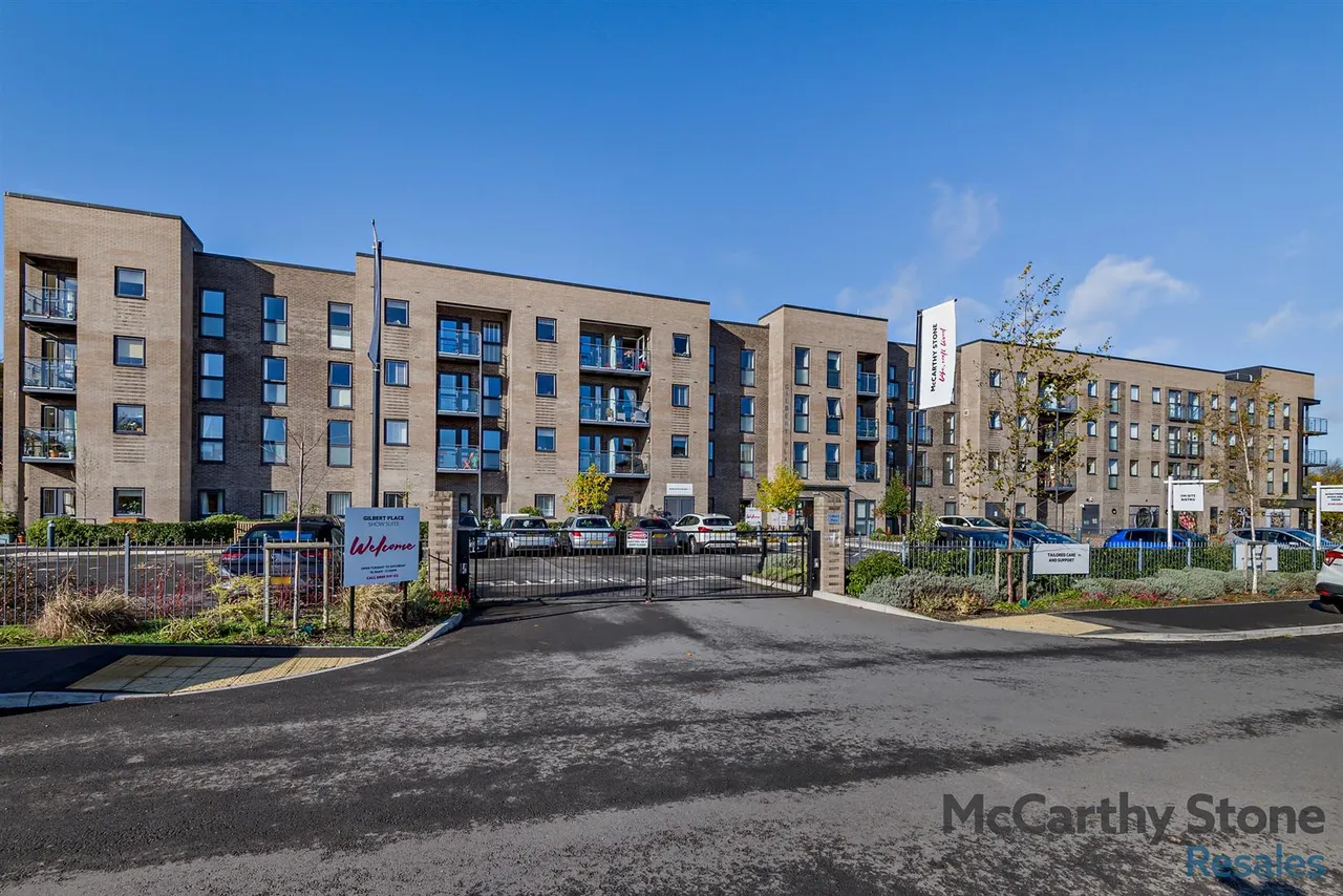 Lowry Way, Swindon, SN3, photo 4