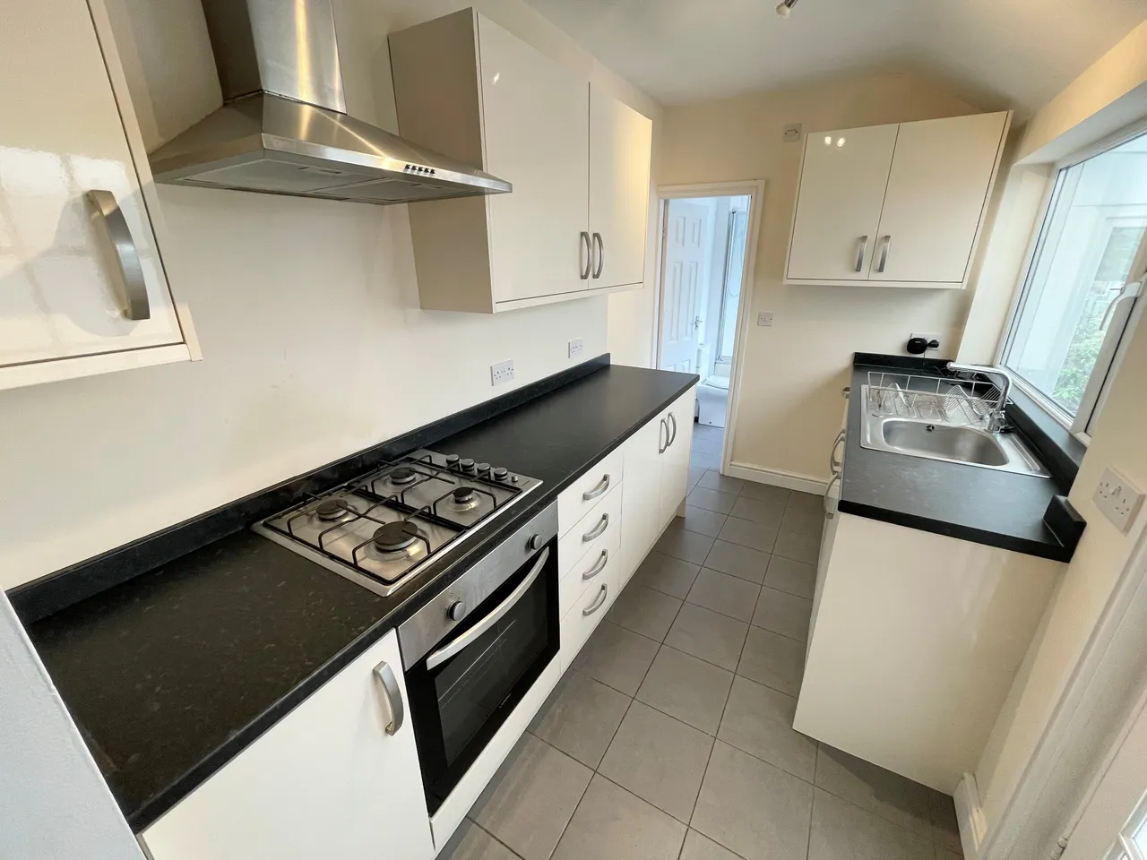 Bede-Ling, West Bridgford, NG2, photo 6
