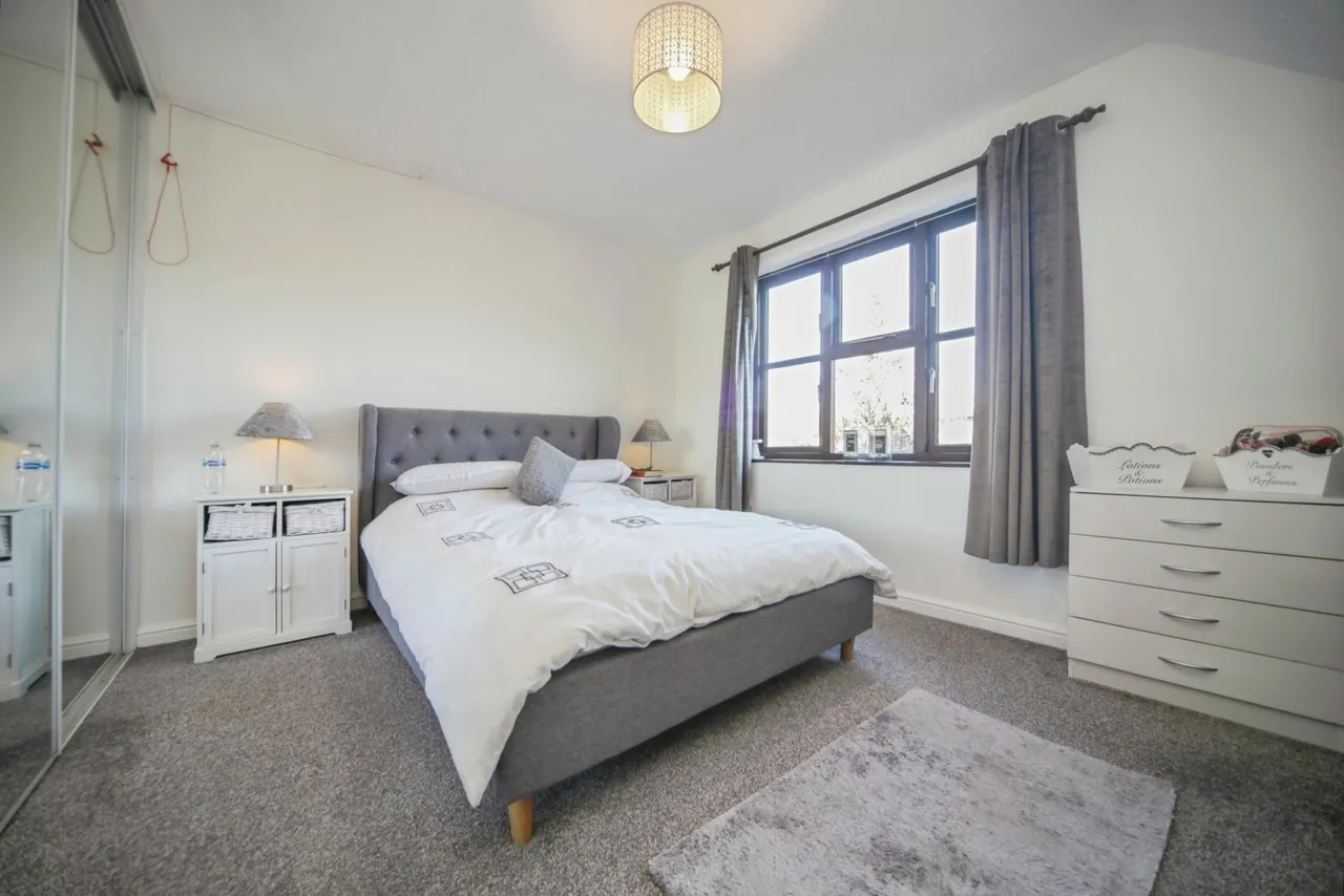 Henley Close, Saxmundham, IP17, photo 8