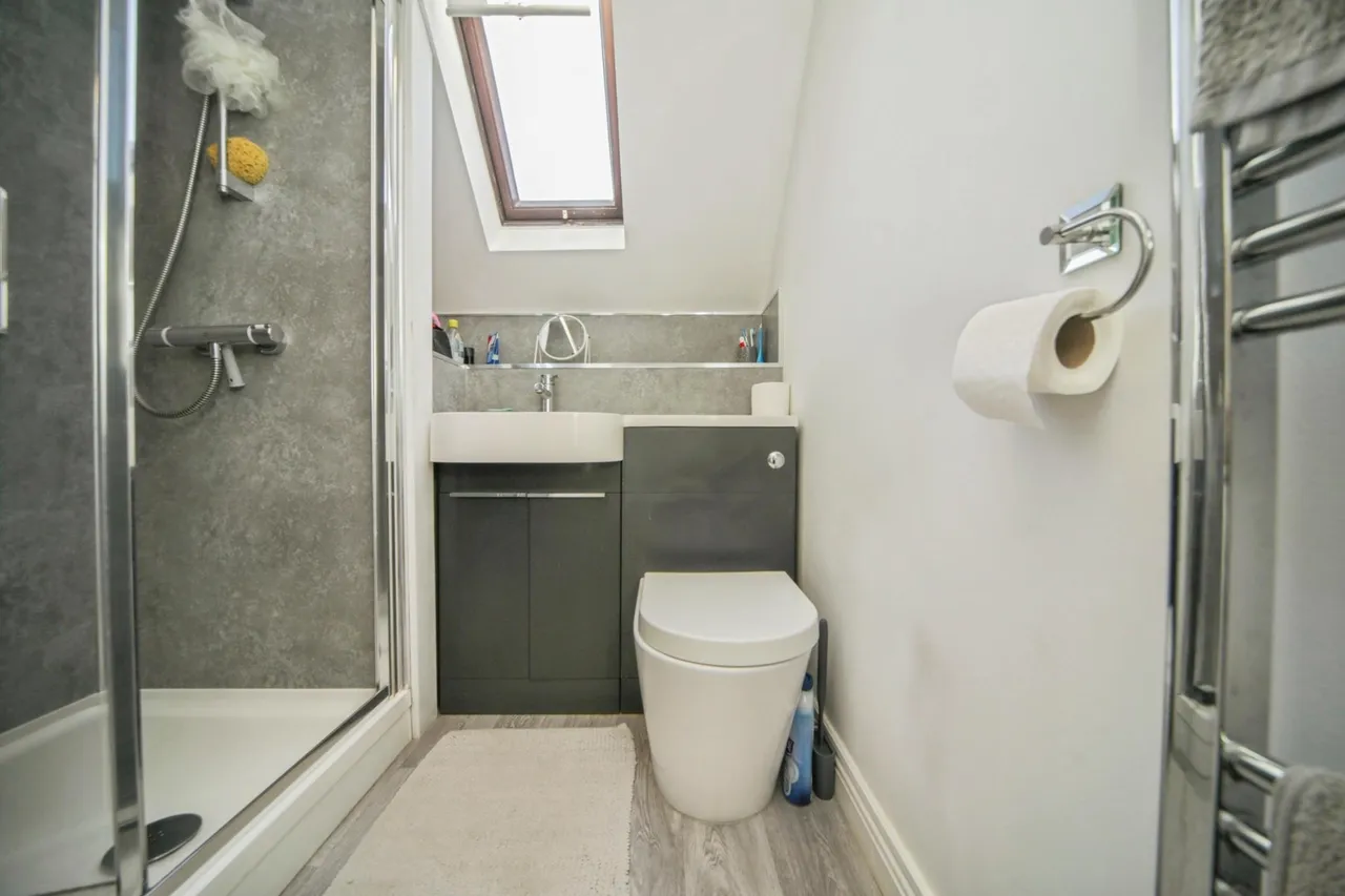 Henley Close, Saxmundham, IP17, photo 10