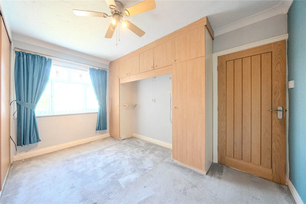Deneway, Stanningley, LS28, photo 11