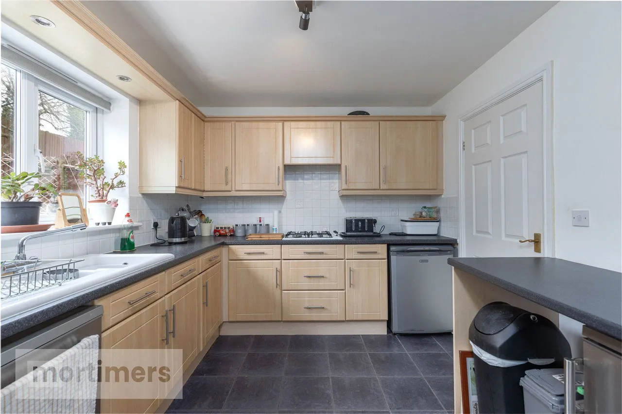 Taylor Avenue, Blackburn, BB2, photo 8
