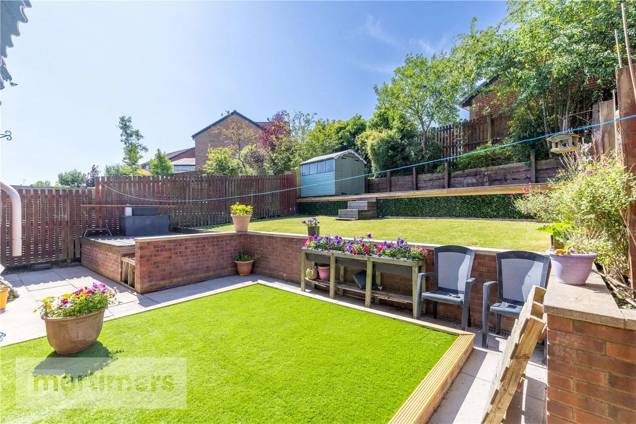 Taylor Avenue, Blackburn, BB2, photo 3