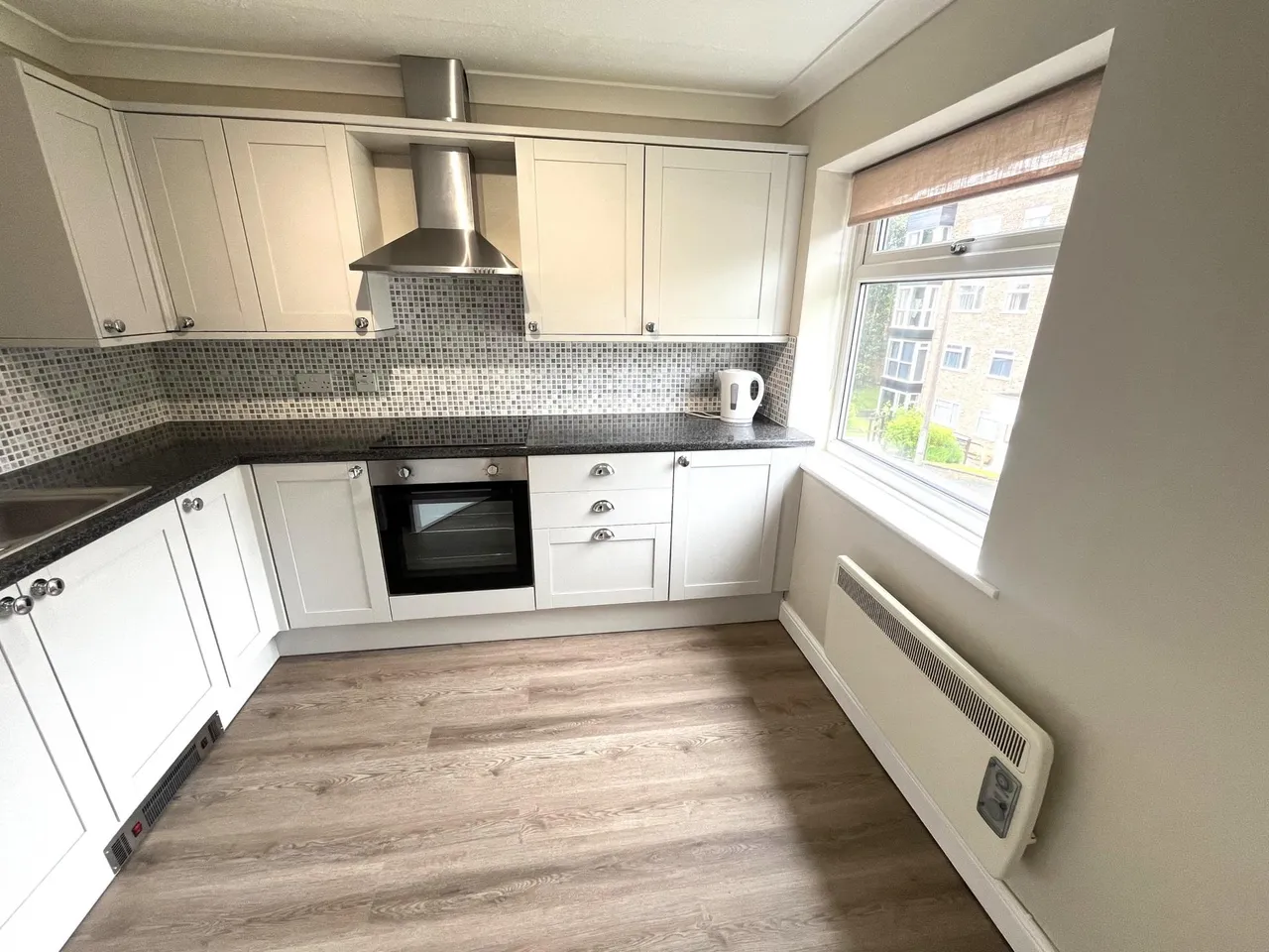 Lowther Road, Prestwich, M25, photo 5